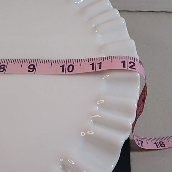 Vintage Beautiful Thumbprint Footed Cake Pedestal Cake Stand Cottagecore - Picture 4 of 7